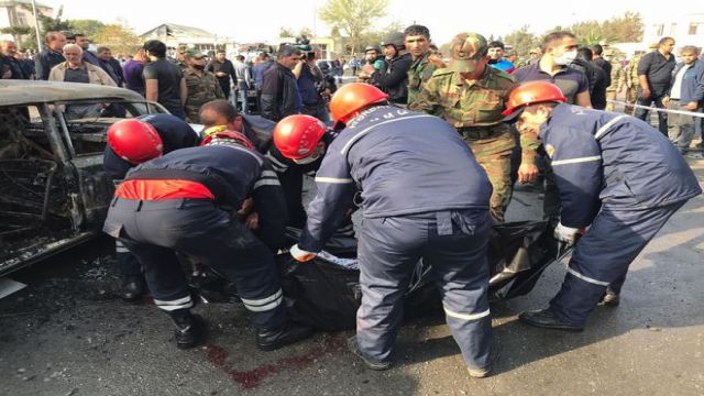 Ermənilərin raket zərbələri nəticəsində bir neçə mülki obyekt dağılıb