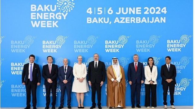 Prezident İlham Əliyev 29-cu “Caspian Oil&Gas” və 12-ci “Caspian Power” sərgilərinin açılışında çıxış edib