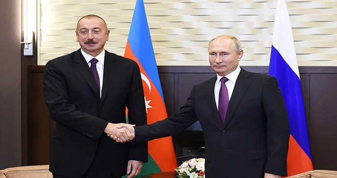 Putin İlham Əliyevi təbrik etdi